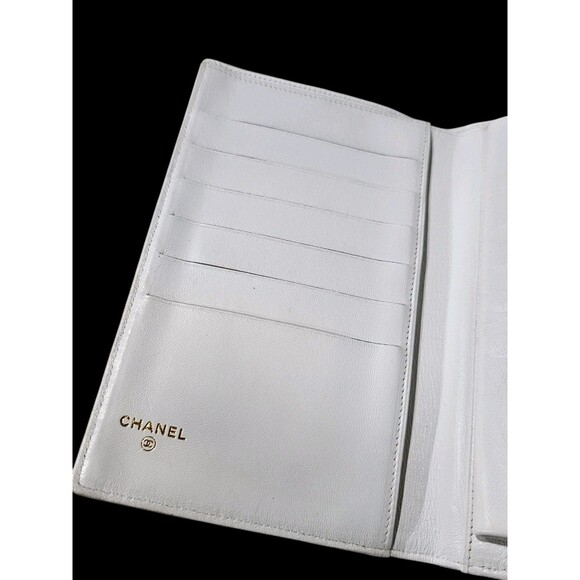 Chanel White French Wallet Caviar Pebbled Leather Kiss Lock CC Bifold Flap COCO - Picture 7 of 16